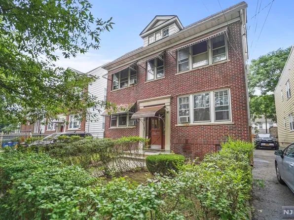 371-373 N 12th St, Newark, NJ 07107