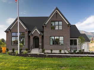 298 W 3100 N, Pleasant View, UT 84414