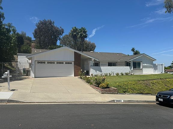 2nd image of 24451 Quintana Dr