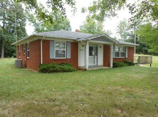 1062 Browning School Rd, Glasgow, KY 42141