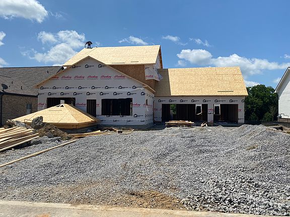 3rd image of 684 Vickery Park Dr