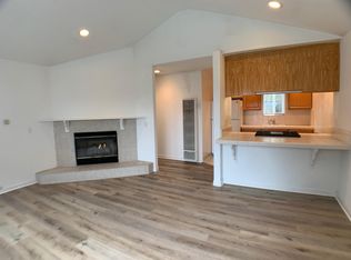100 Seeno St APT B, Monterey, CA 93940