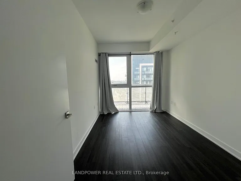 75 Oneida Cres #LPH02 — Photo 6