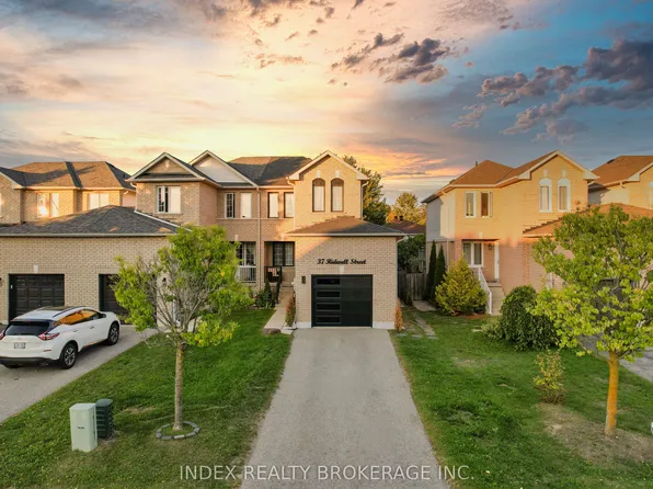 37 Ridwell St, Barrie, ON L4N 0W8