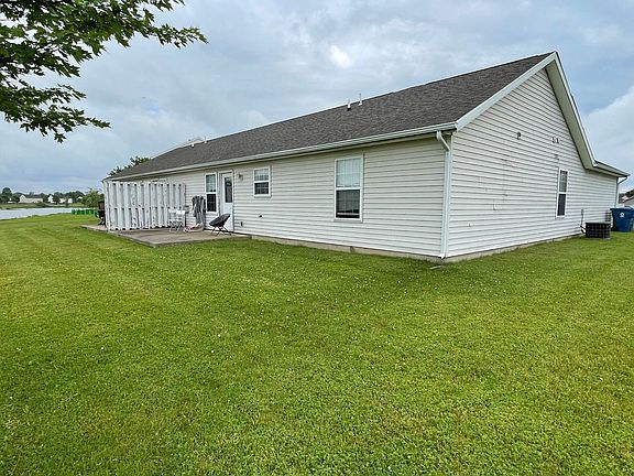 2nd image of 3215 Hopkins Ct