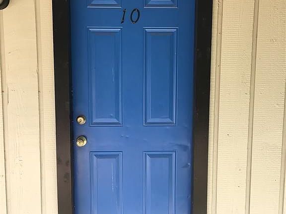2nd image of 208 University Ave APT 8
