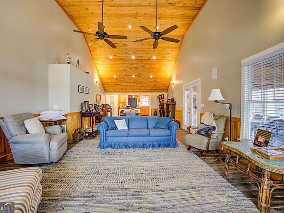 24th image of this home