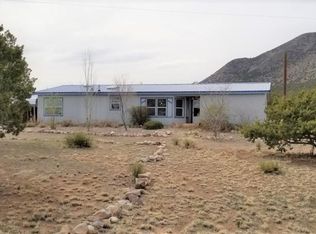 48 S Mountain Rd, Edgewood, NM 87015