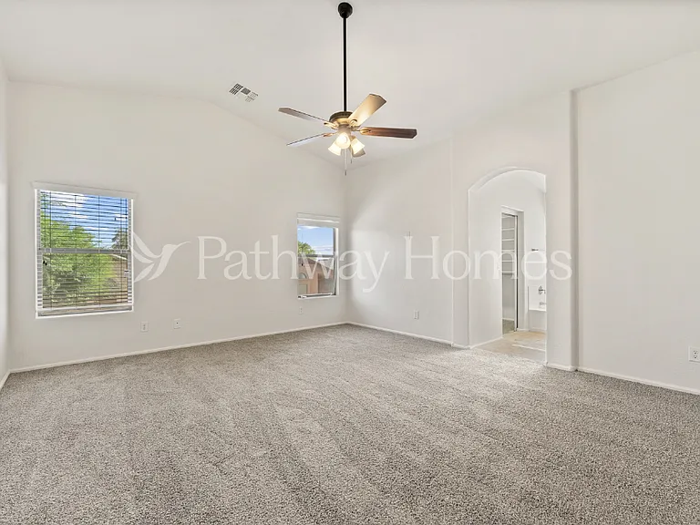 41166 W Sanders Way — Photo 11