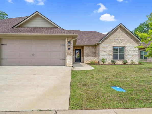 501 Kidd Dr #2A, Chandler, TX 75758