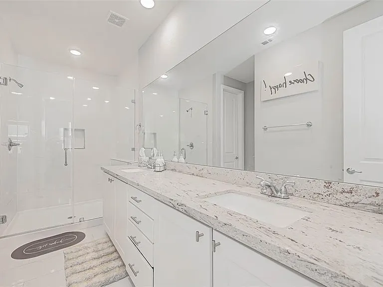5411 Camaguey St — Photo 14
