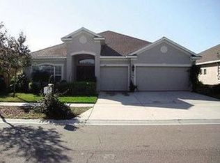 1626 Mira Lago Cir, Ruskin, FL 33570