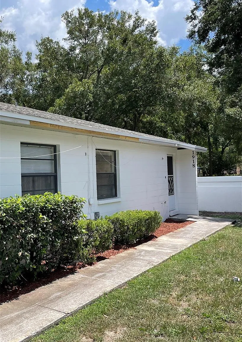 2 bed, 1014 sqft, $1,500 — Photo 2