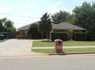 2313 Tracys Ter, Edmond, OK 73013