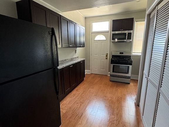 2nd image of 239 K St NE