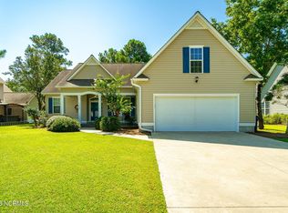 1903 Widgeon Dr, Morehead City, NC 28557