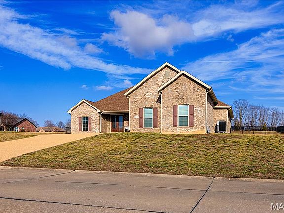 5th image of 1656 Warren Lake Dr