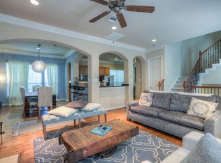 8812 Lakeshore Bend Dr, Houston, TX 77080
