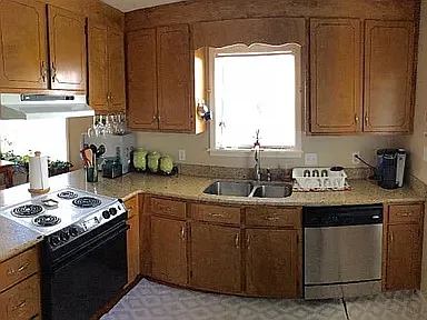 3 bed, 1228 sqft, $1,395 — Photo 4