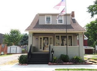 1510 4th Ave, New Brighton, PA 15066