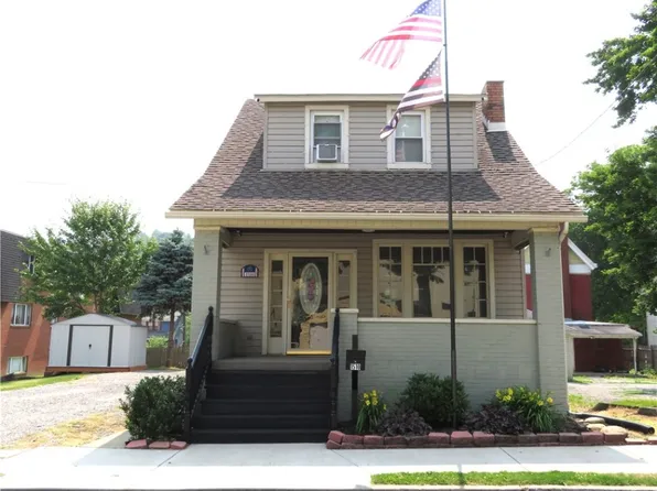 1510 4th Ave, New Brighton, PA 15066