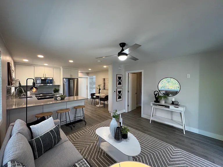 The space flows for entertaining