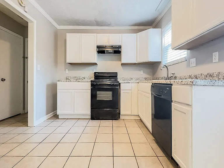 4952 Millstone Walk — Photo 7