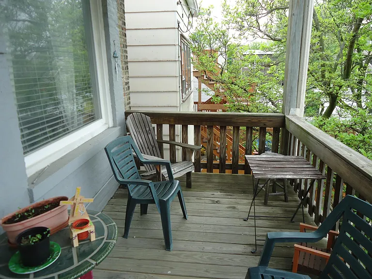 2537 N Monticello Ave #2 — Photo 2