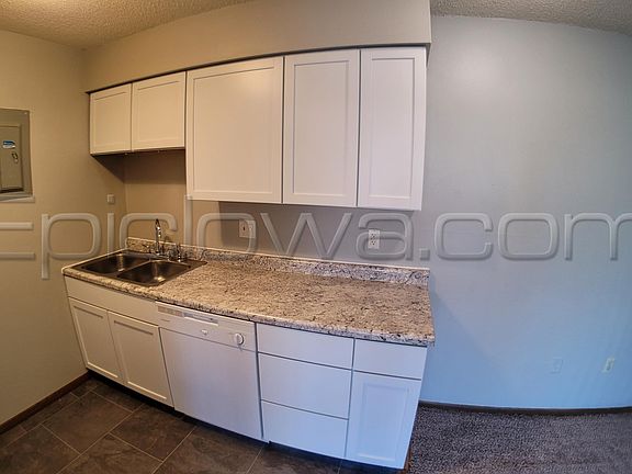 2nd image of 20 N 10th Ave #1