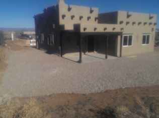 203 Las Olas Dr, Taos, NM 87571