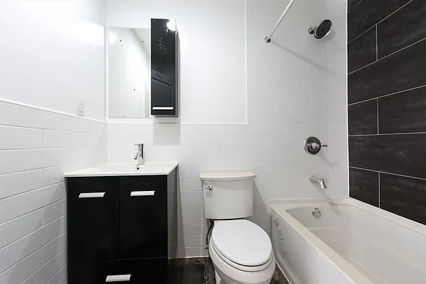 Rented by Citi Habitats | media 7