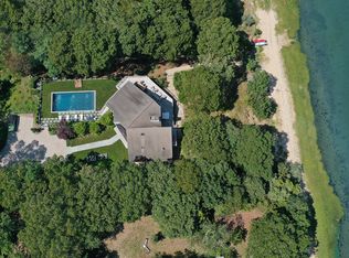 38 Three Mile Harbor Hog Creek Dr, East Hampton, NY 11937