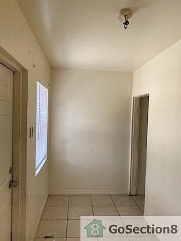 2nd image of 222 Avenue Q NW