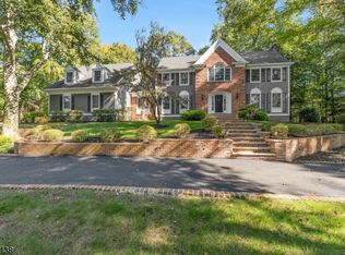 4 Nottingham Way, Warren, NJ 07059