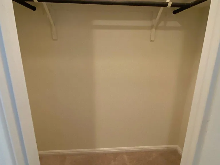 18517 Bandelier Dr — Photo 13
