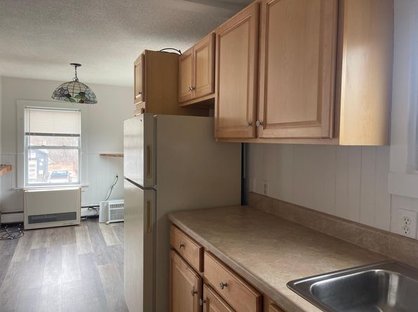 5 Chadbourne Rd #2