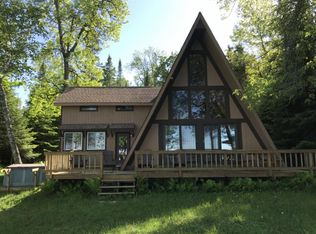 1859 S Fenlon St, Cedarville, MI 49719