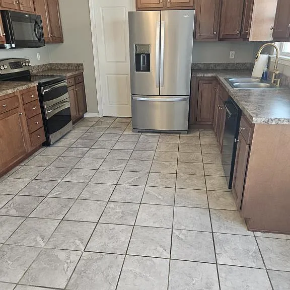 7608 Julia Dr — Photo 9