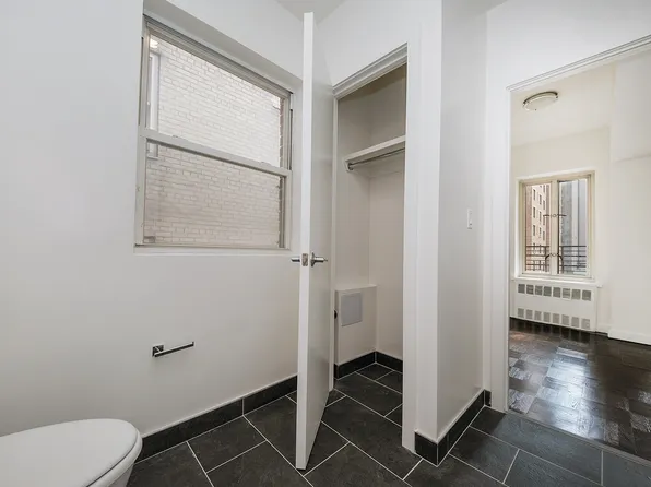 35 East 35th Street image 23 of 31