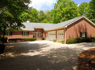 8920 Bay View Ct, Gainesville, GA 30506