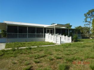 1131 W Jacks Branch Rd, Labelle, FL 33935