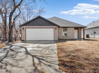 106 E Gordon Ave, Sapulpa, OK 74066