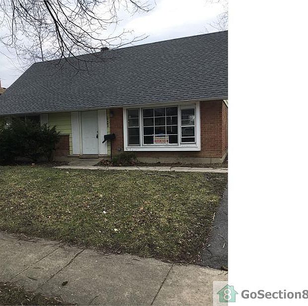1st image of 16903 Glen Oaks Dr