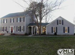 504 Twelve Oaks Rd, Tullahoma, TN 37388