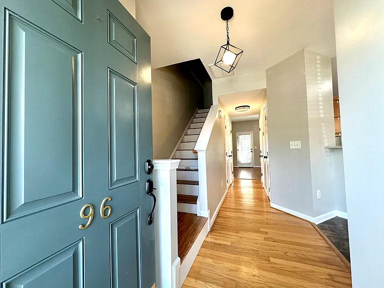 96 Spring Crossing Cir — Photo 3