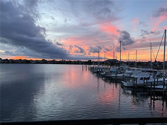 2nd image of 1244 Harbor Dr Unit 210