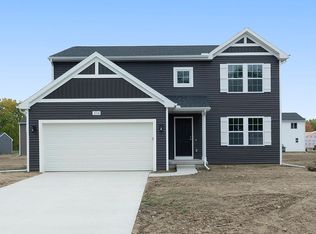 1959 Bluff Ridge Ct, Portage, MI 49002