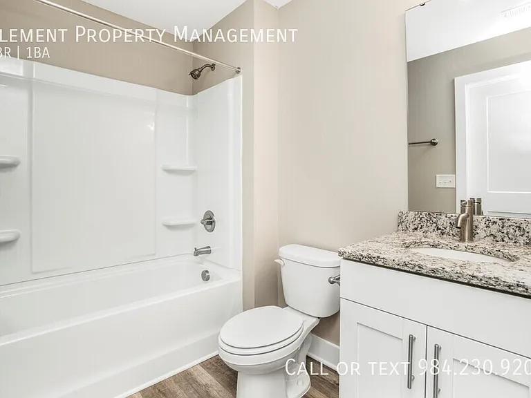 303 Linwood St #303 — Photo 15
