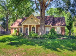 8244 Echo Hills Ln, Memphis, TN 38125