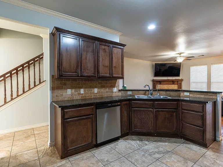 2801 Sunflower Dr — Photo 24
